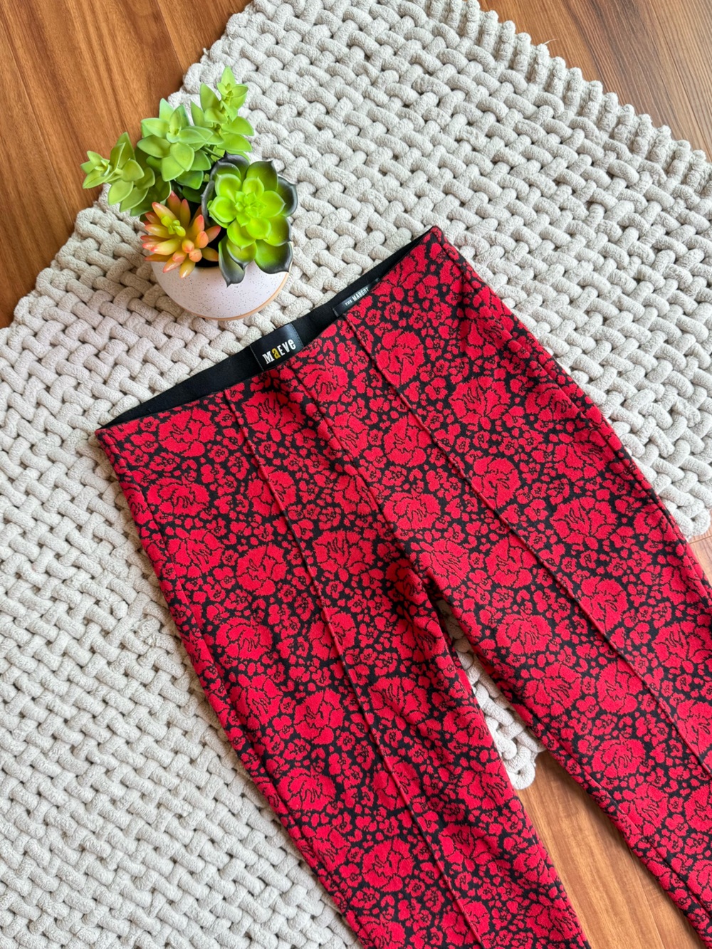MAEVE by Anthropologie | The Margot Kick-Flare Cropped Pants | Red Roses | XXS